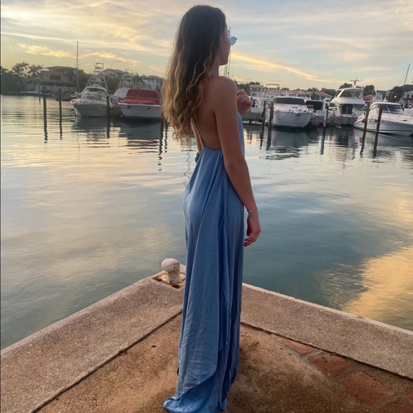 Silk dress - Picture 4 of 7